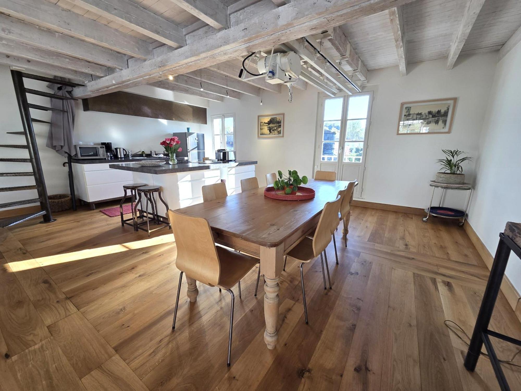 Quai 3 Loft Moderne Et Lumineux Les Pieds Dans L'Eau Apartment Жарнак Екстериор снимка
