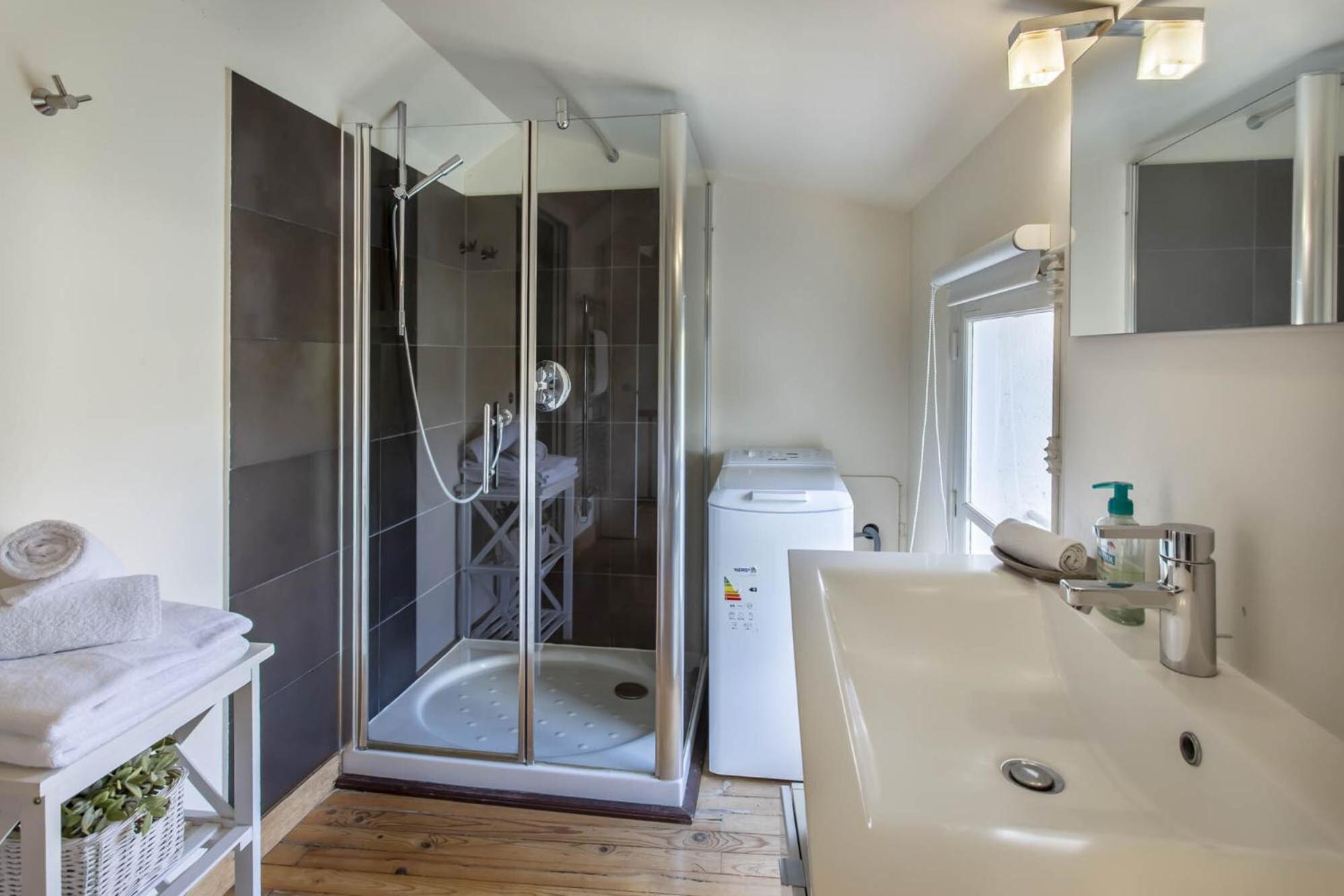 Quai 3 Loft Moderne Et Lumineux Les Pieds Dans L'Eau Apartment Жарнак Екстериор снимка