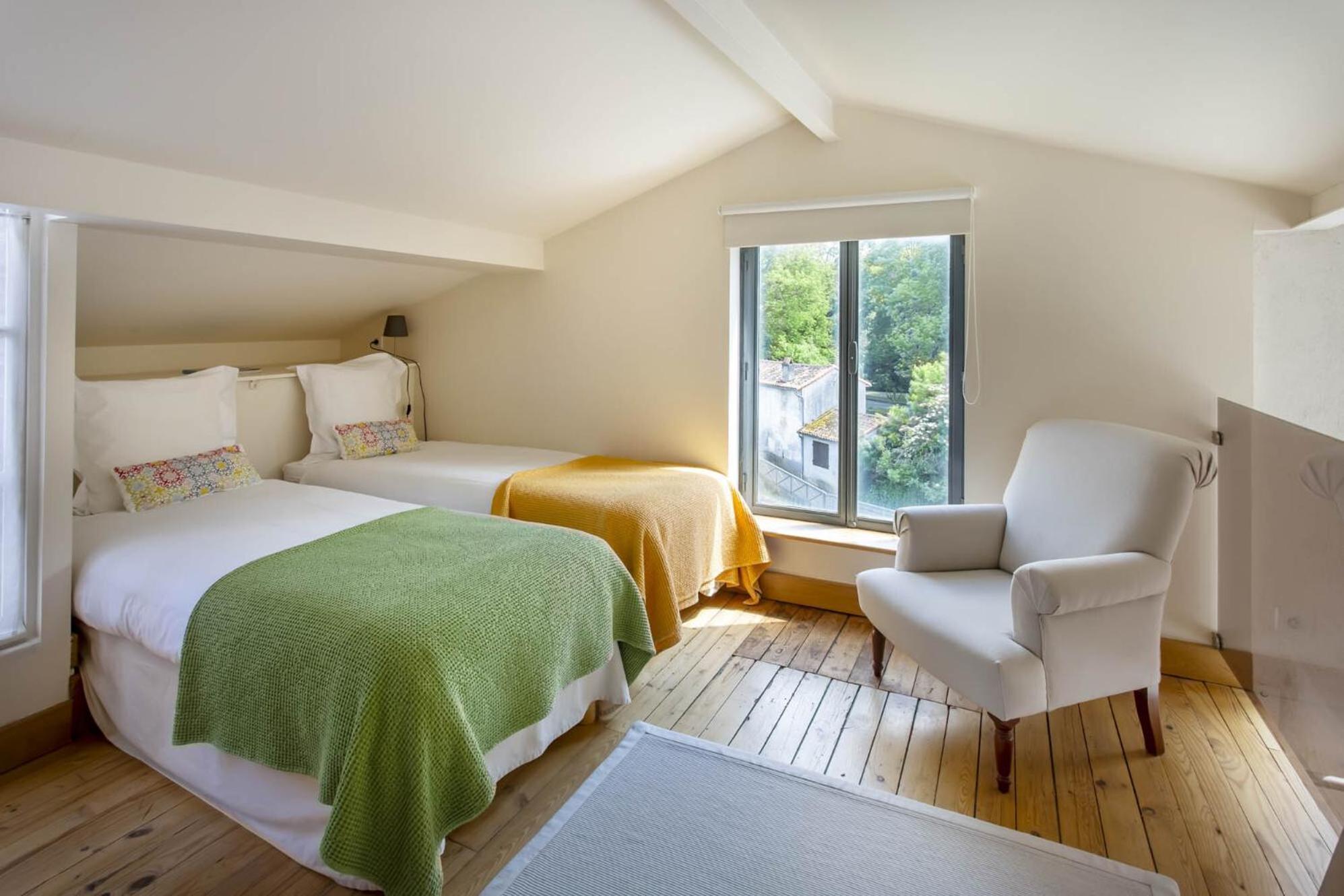 Quai 3 Loft Moderne Et Lumineux Les Pieds Dans L'Eau Apartment Жарнак Екстериор снимка